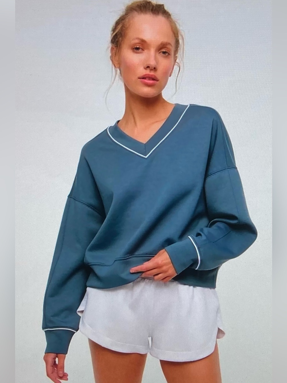 Abercrombie & Fitch YPB neoKNIT V-Neck Pullover Sweatshirt